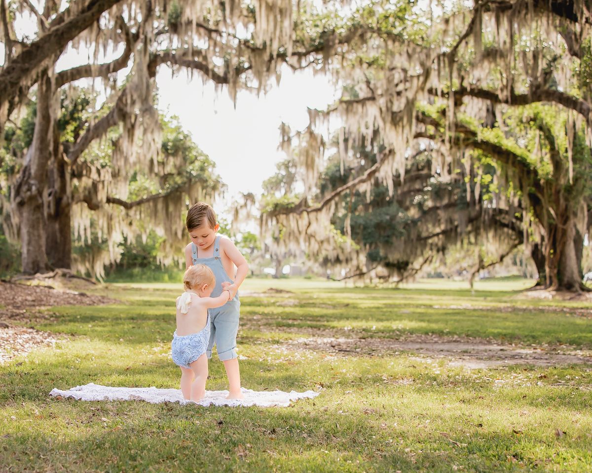 Milestones photography by Desert Rose Prints