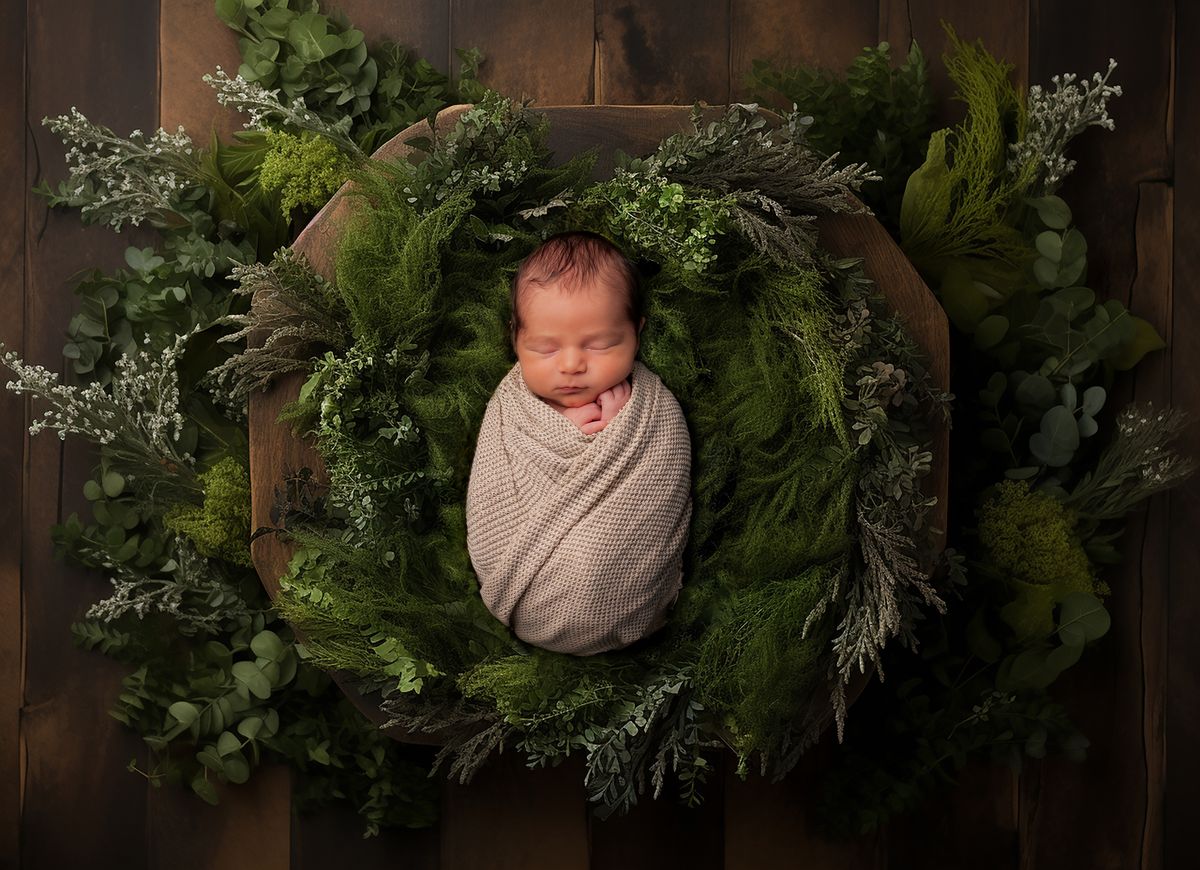 Newborn photography by Desert Rose Prints